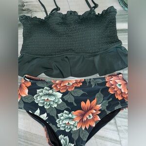 CUPSHE Women's High Waist Bikini Swimsuit Ruffle Two Piece Bathing Suit-XL